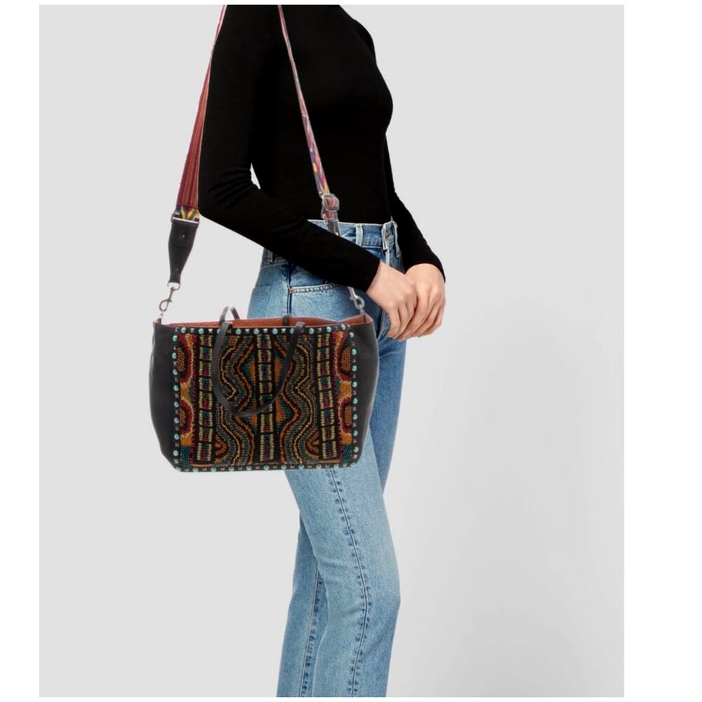 RARE Authentic Valentino Garavani Beaded Leather Rockstud Shopper Tote - Picture 6 of 10